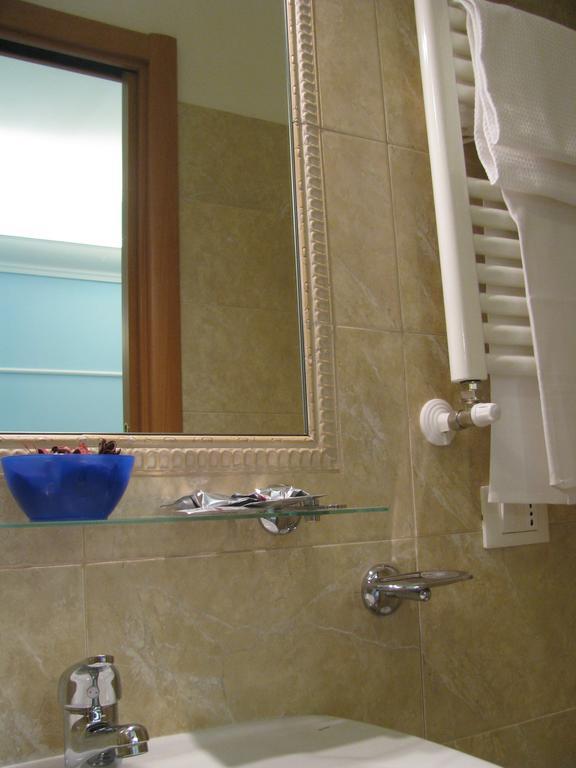 Tiffany Roma Suite Oda fotoğraf