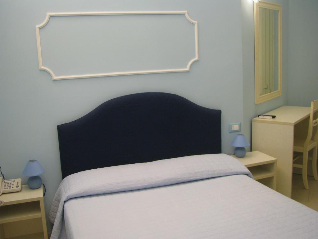 Tiffany Roma Suite Oda fotoğraf